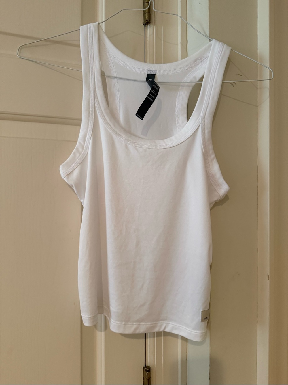 NWOT VUORI TANK TOP SIZE S